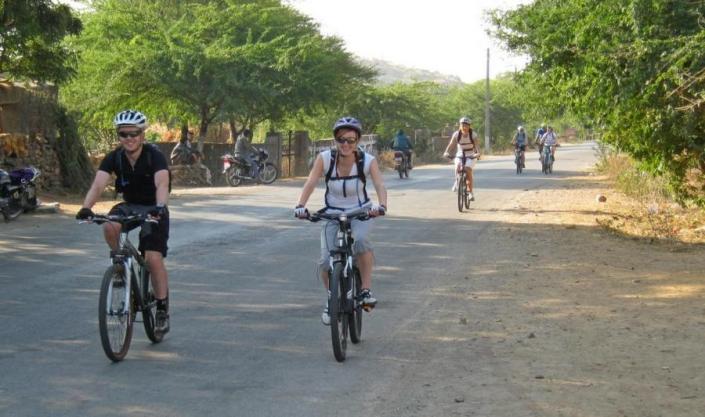 a-cycling-tour-of-india`s-most-colourful-state---rajasthan
