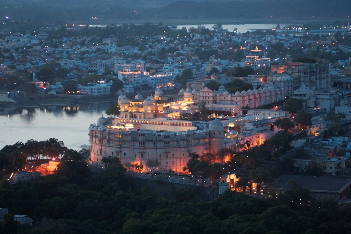 Evening_view,_City_Palace,_Udaipur